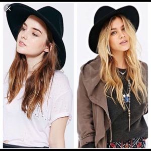 NWT!!! Black Urban Outfitters encore hat 🖤